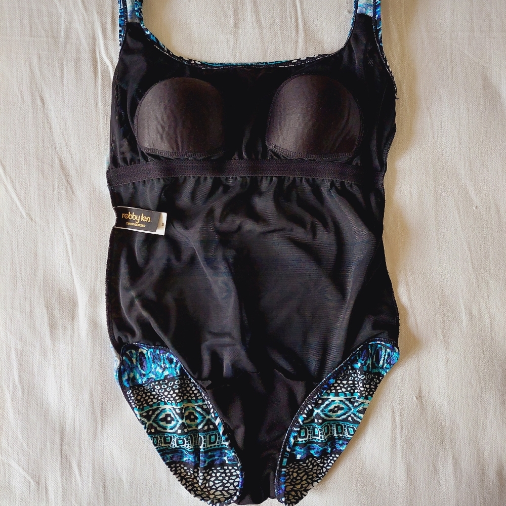 Robby Len One piece swimsuit size 10. - Picture 11 of 16